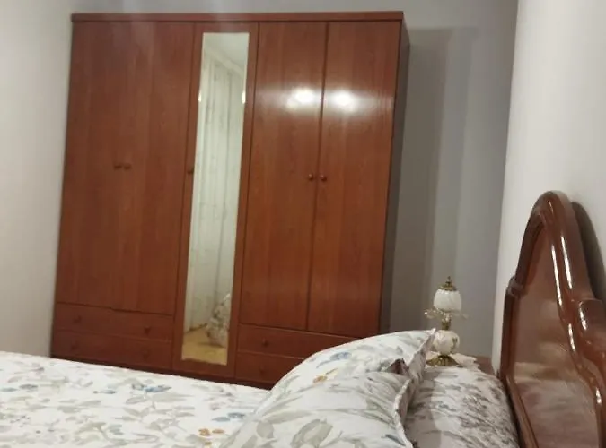 Aloha Apartment *